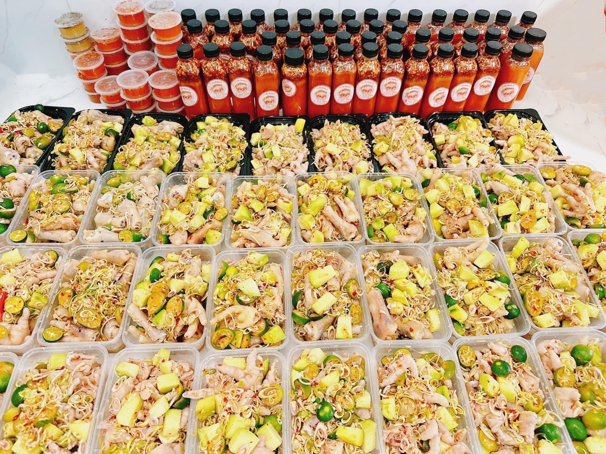Hình ảnh Chân Gà Alo Chicken - Lê Quang Định