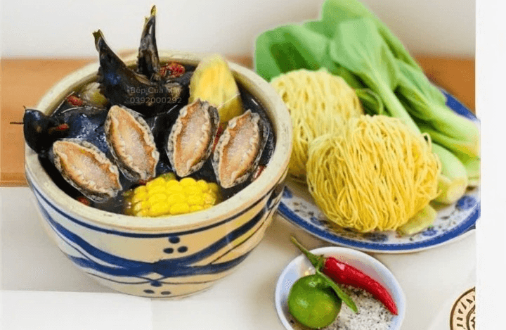 Hình ảnh Gà Ác Tiềm Thuốc Bắc - Phạm Ngũ Lão 