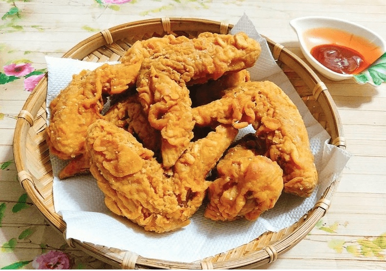 Hình ảnh Gà Rán & Gà Ủ Muối Tiêu - Hạ Đình
