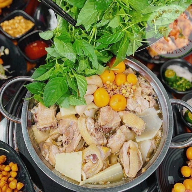 Hình ảnh Quán Cô Năm - Cách Mạng Tháng Tám
