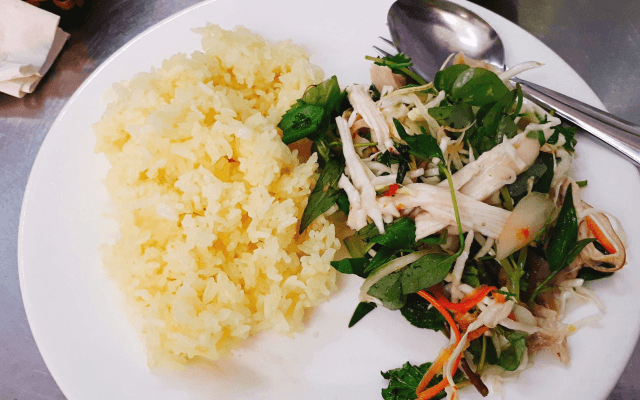 Hình ảnh Cơm gà tam kỳ - Đường số 5