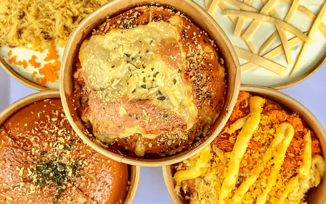 Hình ảnh Tiệm Bánh Ngũ Phúc - Bánh Mì Phô Mai Bơ Tỏi & Bông Lan Trứng Muối - Gò Công