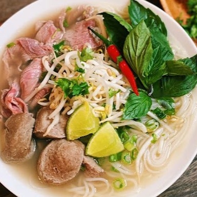 Hình ảnh Phở Lý Quốc Sư - Tô Ngọc Vân