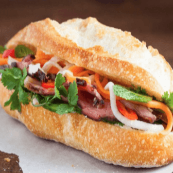 Hình ảnh Bánh Mì Lương Phan 19 - Lê Văn Lương
