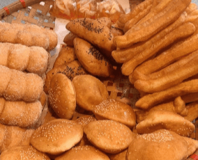 Hình ảnh Quẩy Đùi Gà & Bánh Bao Chiên Hùng Dũng - Tôn Thất Tùng