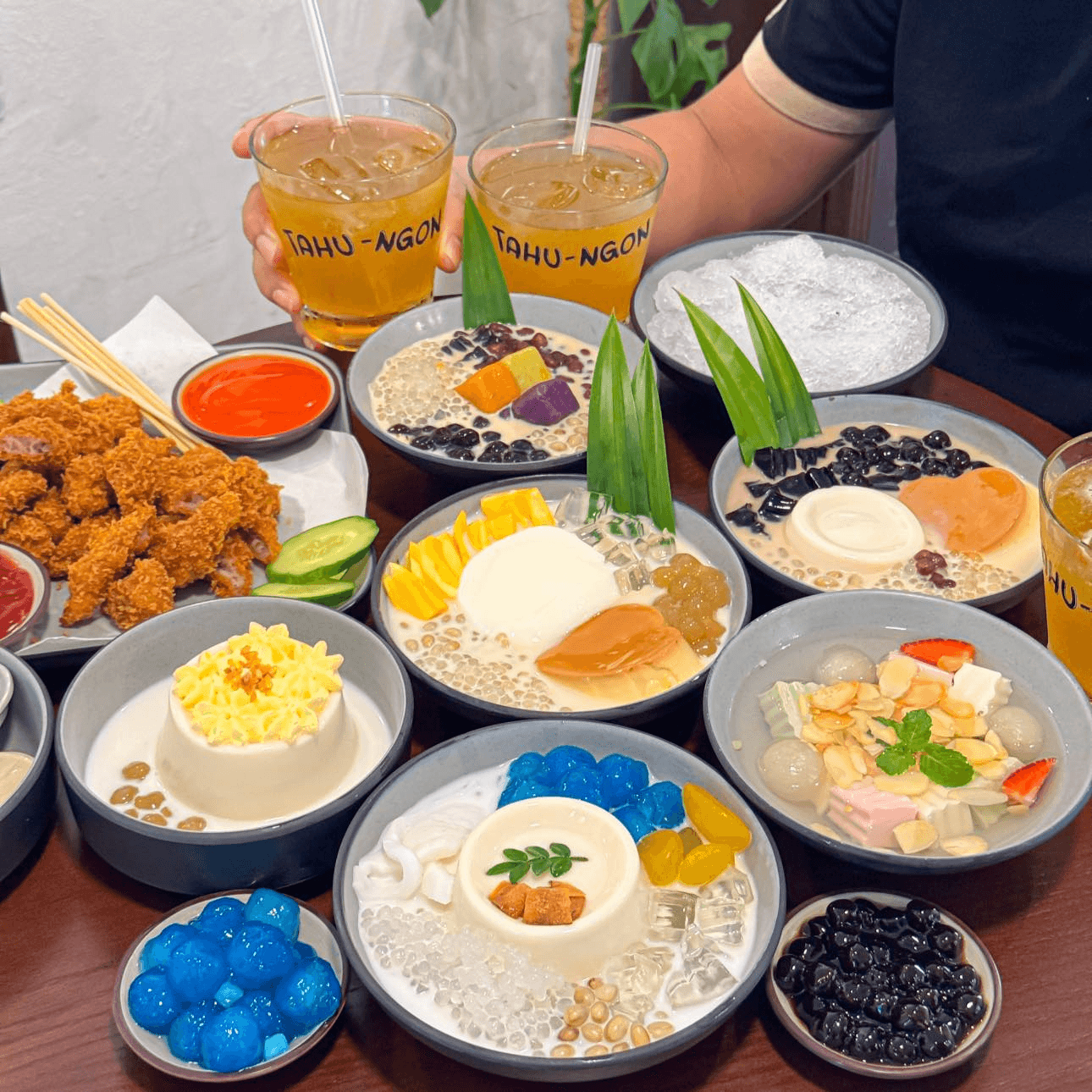 Hình ảnh Tàu Hũ Ngon Đây Rồi - Chè, Tàu Phớ & Hoa Quả Dầm - Nguyễn Trãi