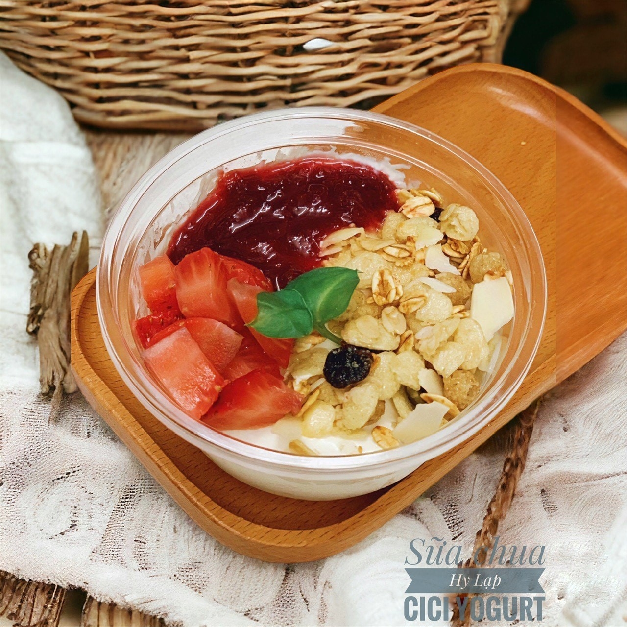 Hình ảnh Sữa Chua Hy Lạp Cici Yogurt - Đội Cấn