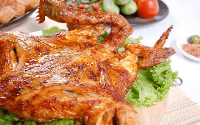 Hình ảnh Gà Quay Thằng Bờm - Thiên Phước