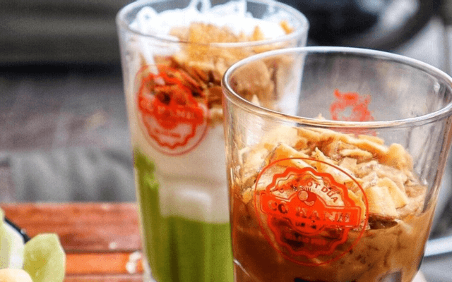 Hình ảnh Cafe Cốt Dừa Cô Hạnh - Hàng Bông