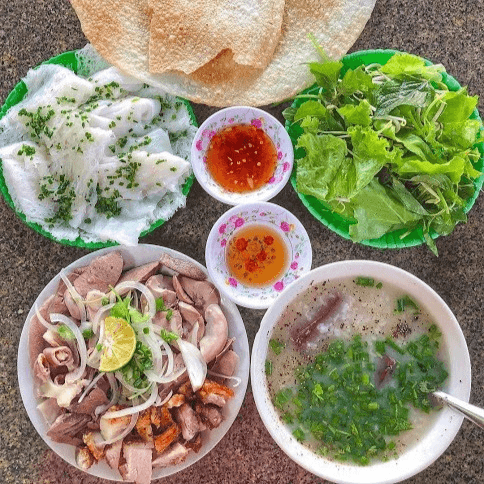 Hình ảnh Cháo Lòng & Bánh Hỏi Heo Quay - Đường Số 6