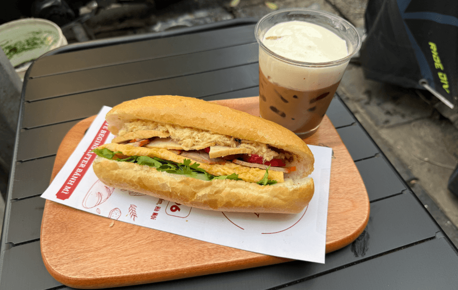 Hình ảnh Bánh Mì Story - Bánh Mì & Cà Phê - Hàng Vôi