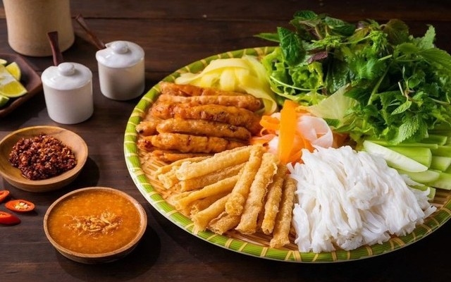 Hình ảnh Nem Nướng Nha Trang - Wit Café - Nguyễn Viết Xuân