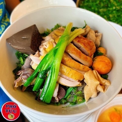 Hình ảnh Hoàng Long Tửu - Phở Gà - Trung Hoà