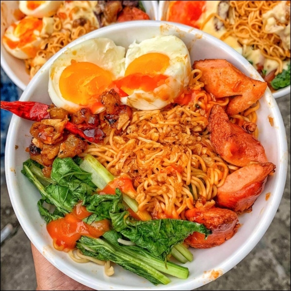 Hình ảnh Mì Trộn Indomie - Lê Trọng Tấn