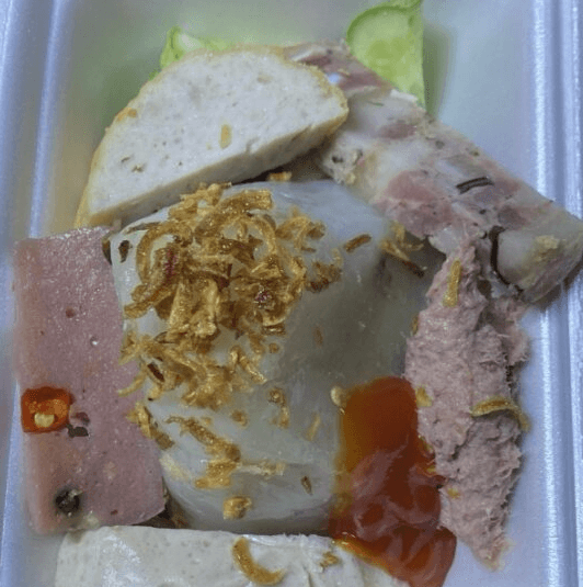Hình ảnh Bánh Mì & Bánh Giò A Toàn - Nam Kỳ Khởi Nghĩa