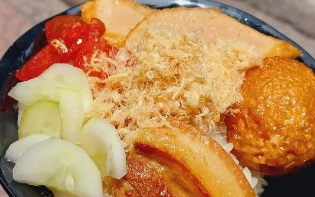 Hình ảnh Xôi Thị Kha - Xôi Thịt, Chả & Bánh Khúc - Phan Văn Trường