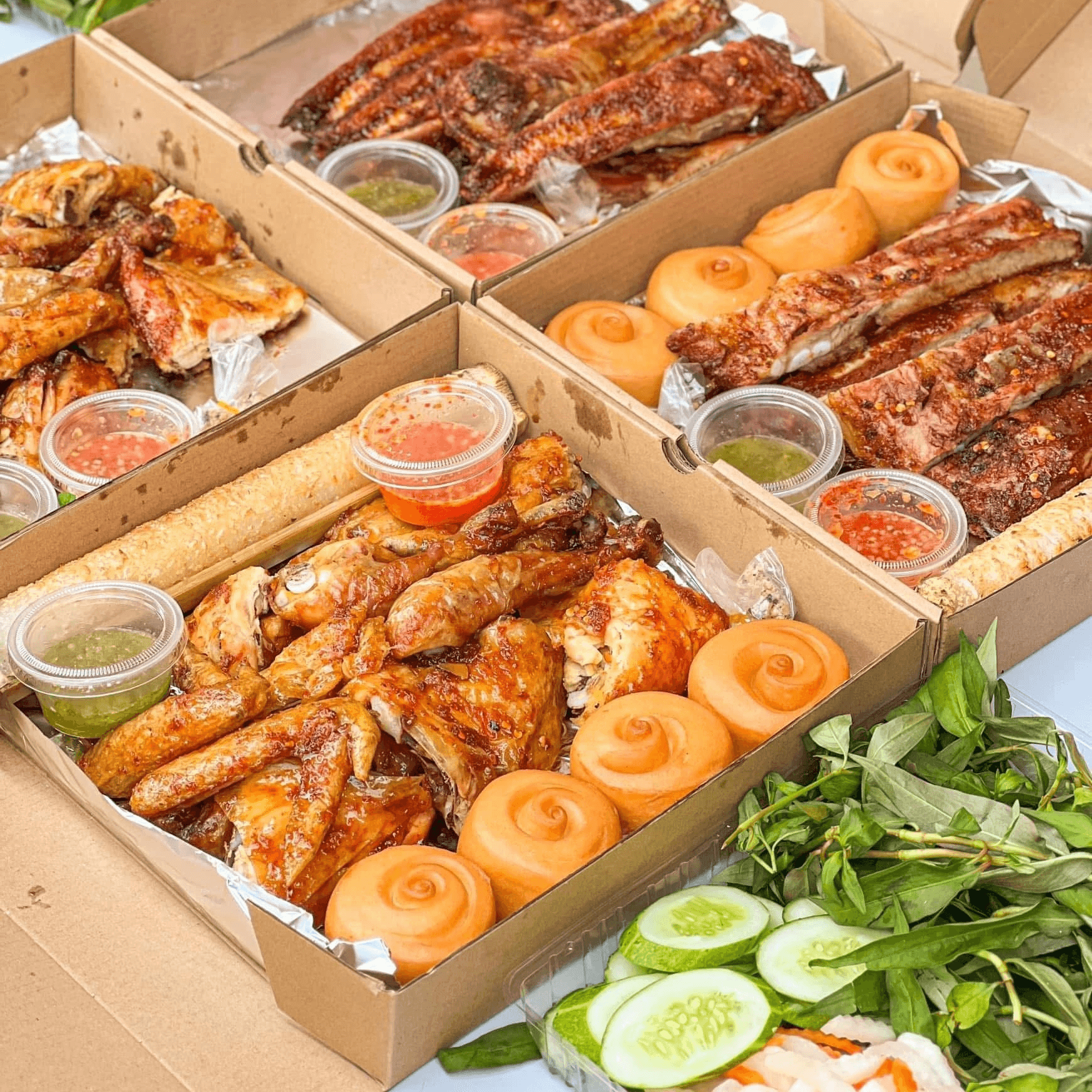 Hình ảnh Gà Quay Bo Food Tân Phú - Sườn Quay, Cơm Lam & Bánh Bao - Âu Cơ