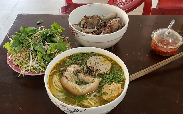 Hình ảnh Bún Bò Huế O Diễm - Hương Vị Cố Đô - Hương Lộ 2