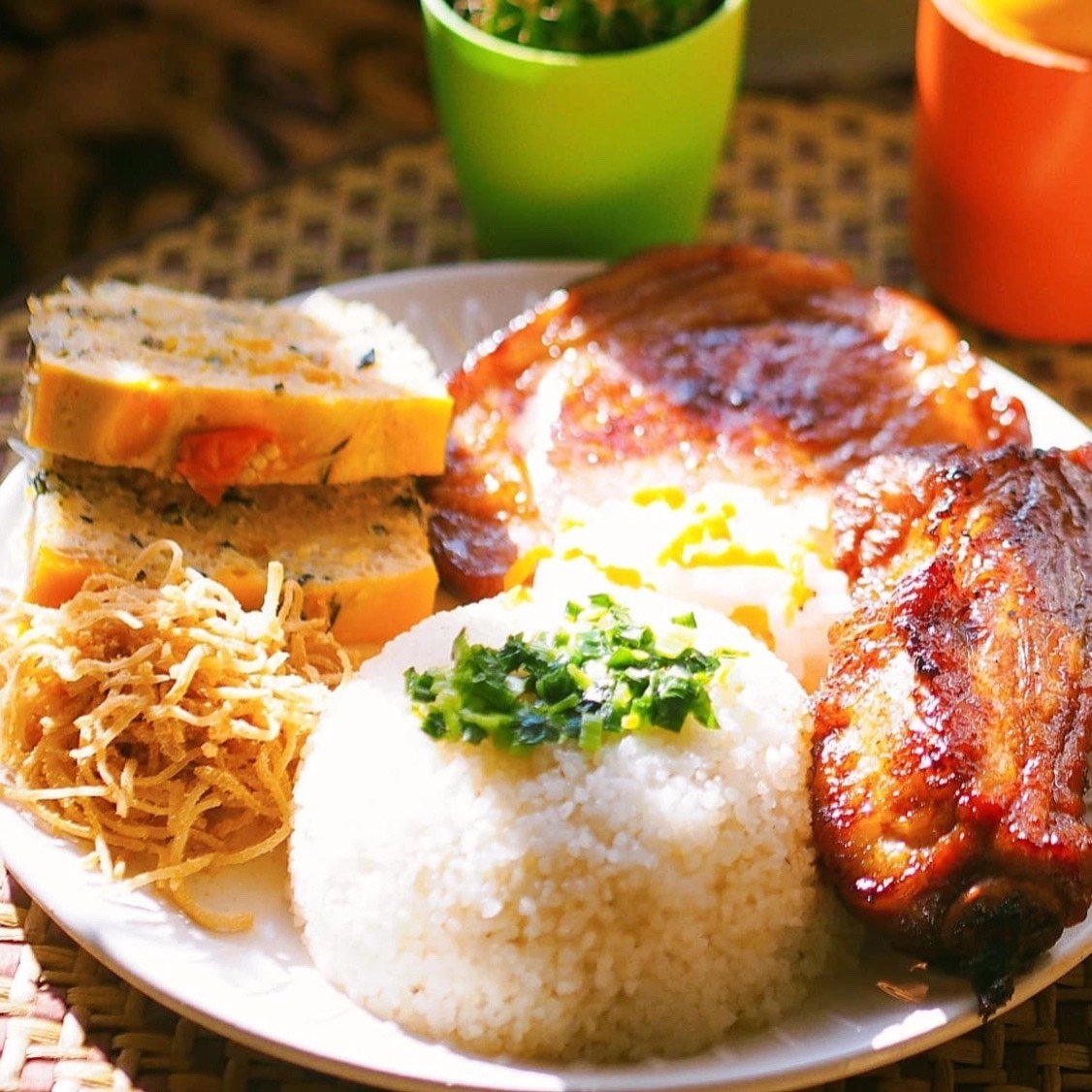 Hình ảnh Cơm Tấm Tuyết Cây Gõ - Hồng Bàng