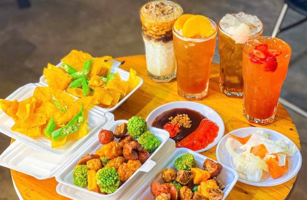 Hình ảnh Đức Food - Mì Trộn Indomie & Đồ Ăn Vặt - Đê La Thành