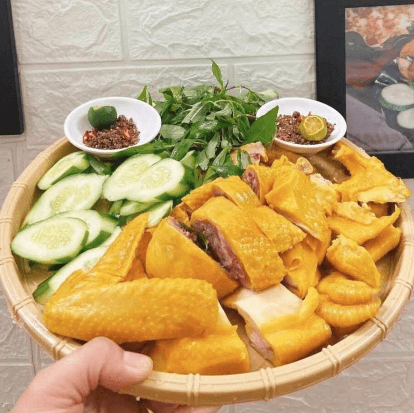 Hình ảnh Ngoc Kim Food - Gà Ủ Muối & Chân Gà Sốt Thái - Cư Xá Phan Đăng Lưu