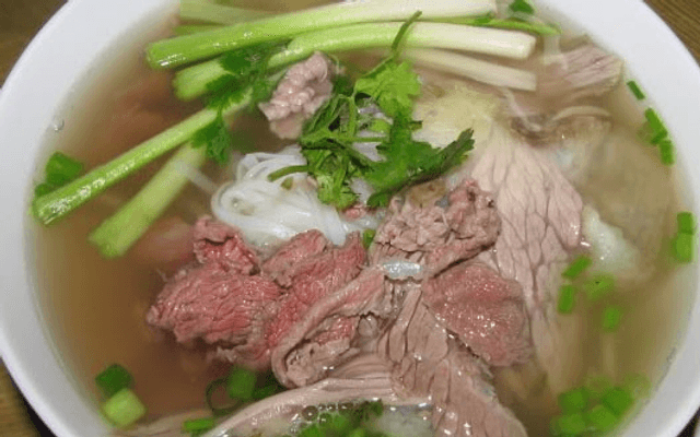 Hình ảnh Phở Bò Long Bích - Võ Thị Sáu