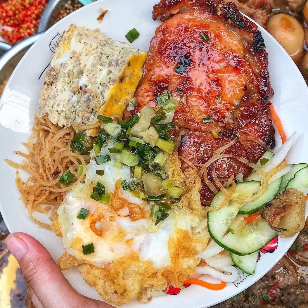Hình ảnh Quán 6 Nhung - Bún Thịt Nướng & Cơm Tấm - Phan Huy Thực