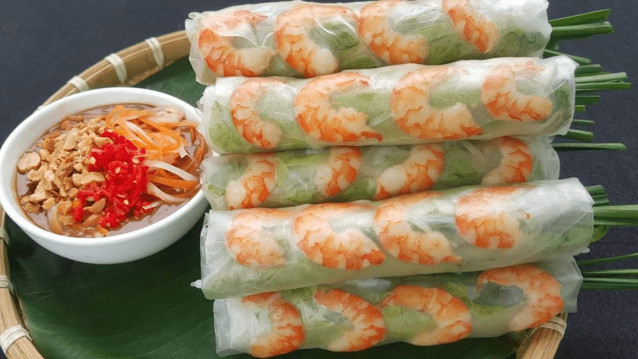 Hình ảnh Tiệm Nhà Dâu - Gỏi Cuốn Tôm Thịt & Phở Cuốn - 24B Thịnh Hào 1