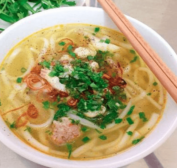 Hình ảnh Chị Tuyền - Bánh Canh Bột Gạo Cá Lóc Huế - Nhiêu Tứ