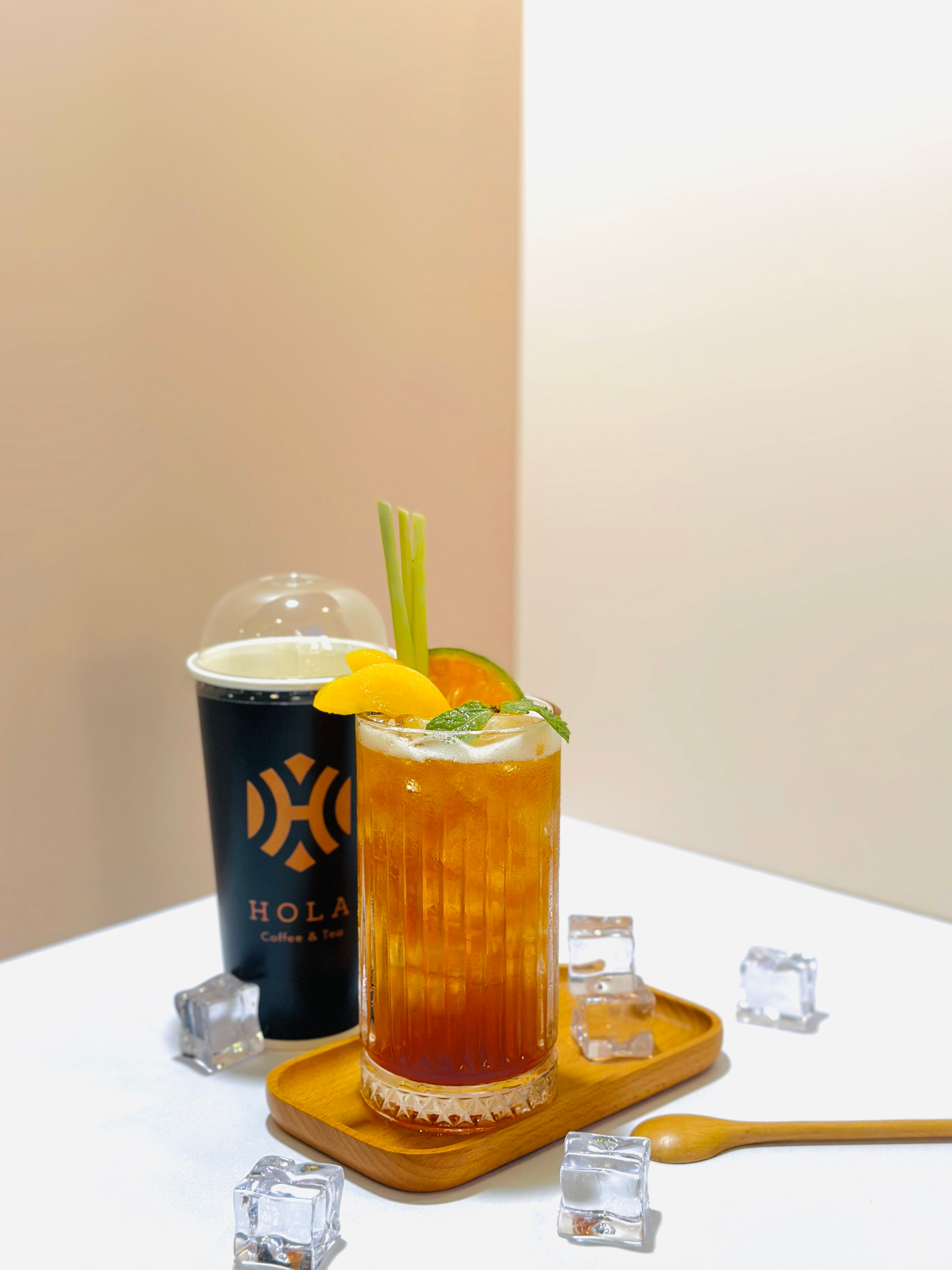 Hình ảnh Hola Coffee & Tea - Cao Thắng