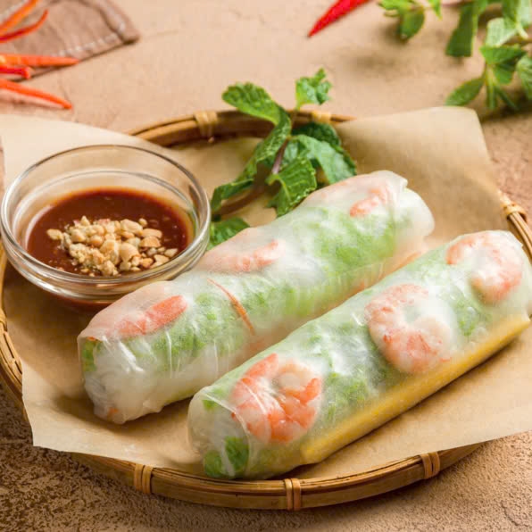 Hình ảnh Cô Ba Gỏi Cuốn - Ung Văn Khiêm